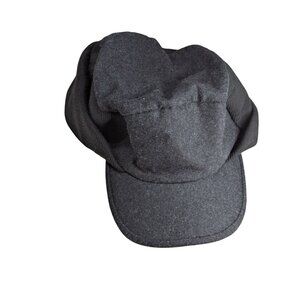 LAKE Of The ISLES Quilted Winter Cap W/ Ear Flaps Black L/XL Warm & Stylish